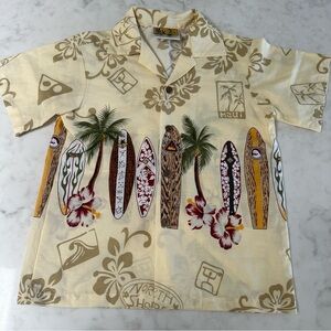Vintage Winnie Fashion Boy’s Hawaiian Surf Board Button Up Shirt. Size 8